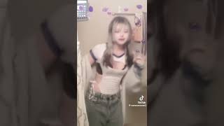 この服良すぎ胸もでかいし