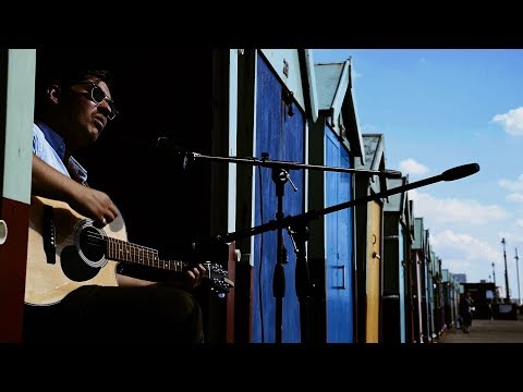 Marius Bear - Streets (Volume 1, Episode 4) [The Beach Hut Sessions]