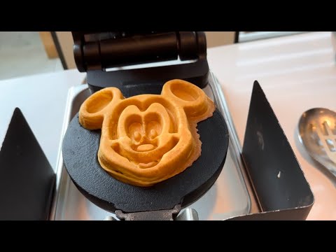 Breakfast 🧇 at Marriott Springhill Suite Oceanside, California- Summer 2023