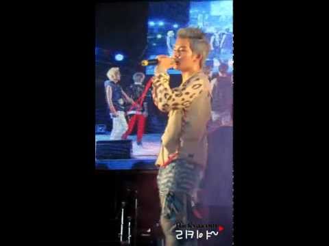 120811 oak valley summer festival - girl friend by Rickya.com