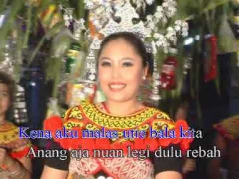 Bujang Pengabang - Lucy M ft Mujap (Official Music Video)