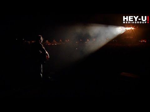 Wolfgang Ambros - Lass mi amoi no d'Sunn aufgeh' segn [Live 2008]