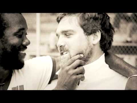 A Bowling Sensation - Malcom Marshal - Fire In Babylon