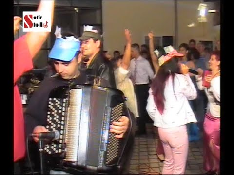 BORKO RADIVOJEVIĆ I BOBEK  SA ORKESTROM 2005   IGRANKA 3 DEO