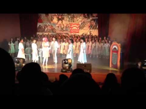 Convent JB Grease musical 2013 (4)