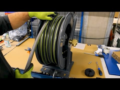 GEKA - Bestückung Schlauchaufroller mit Schlauch