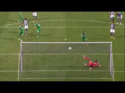 But Max-Alain GRADEL (90' +2 pen) - Toulouse FC - AS Saint-Etienne (2-1) / 2012-13