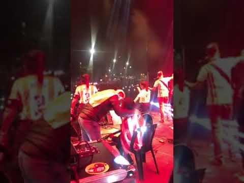 El cielo nos queda muy chico