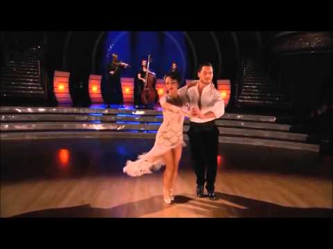 Janel Parrish & Val Chmerkovskiy - Argentine Tango