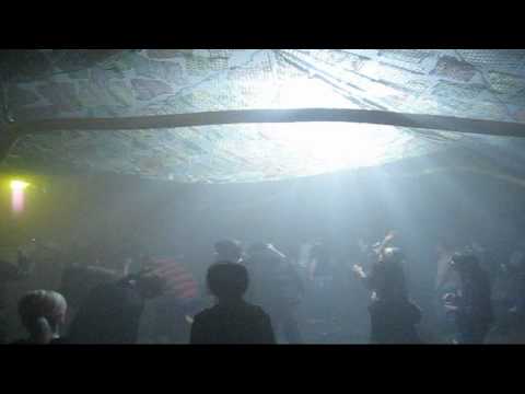 03.04.2010 - TNI Massive Agressive Tour - SSF vs. TNI - Part 4 - The Dancefloor