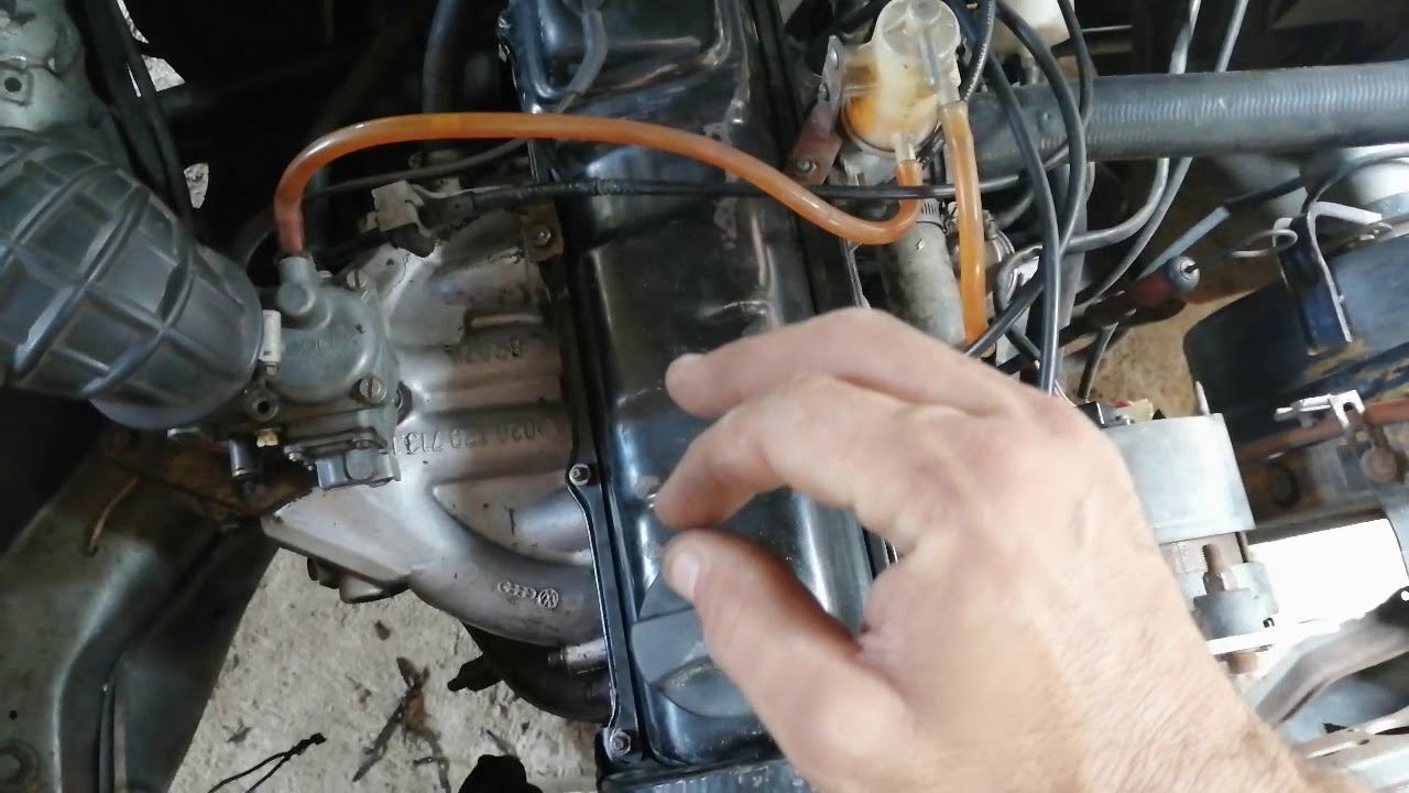 Como veda o vazamento da tampa de válvula do motor AP todos