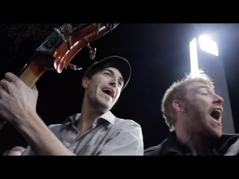 S1.E3. 'Smugglers to the rescue'