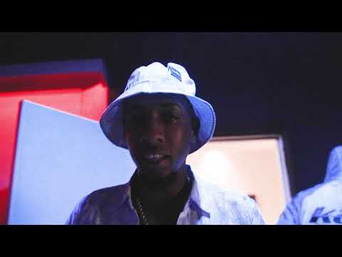 Servin- Lil Richie 92 feat. Yung Bos