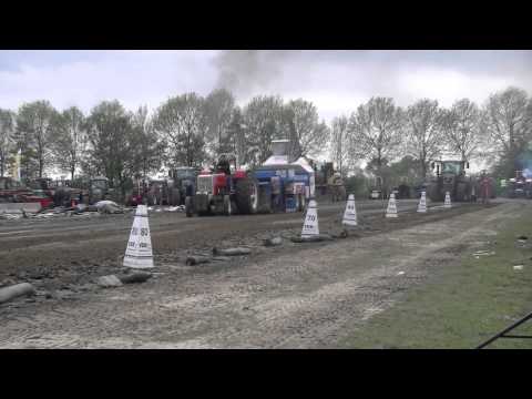 Tractorpulling Erichem 2013 2.5 Sport Small Bassie
