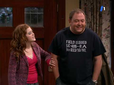 une famille presque parfaite 3x12 La grosse tâche