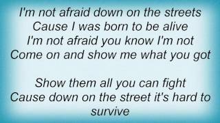 Real Mccoy - Streetfighter Lyrics