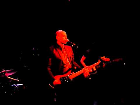 "Robert Lowell" (+ intro Coney Island)  Massimo Volume Live