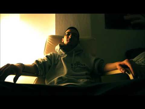 Bloody Hawk - Σκάφος