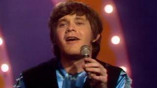 Oliver &quot;Good Morning Starshine&quot; on The Ed Sullivan Show