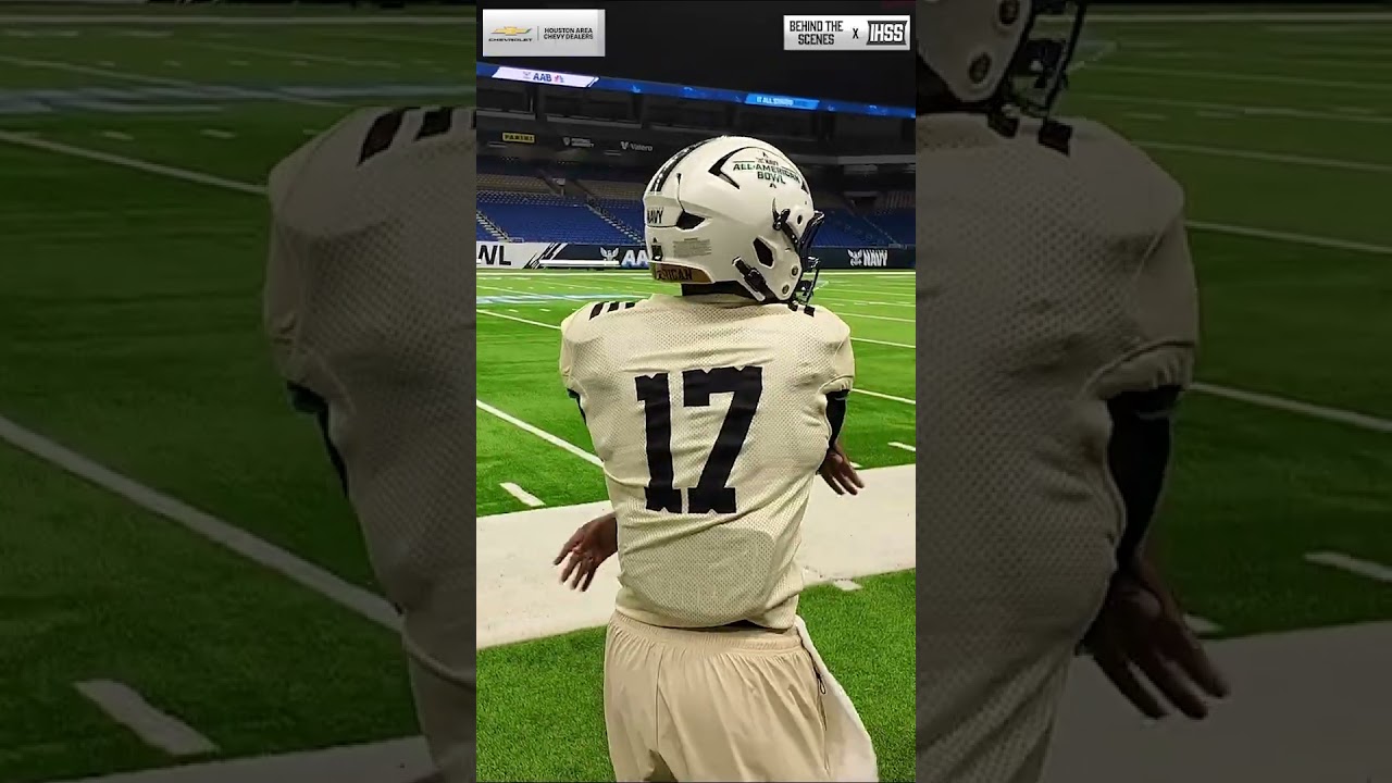 Handful of Houston football players selected to play in the Navy All-American Game