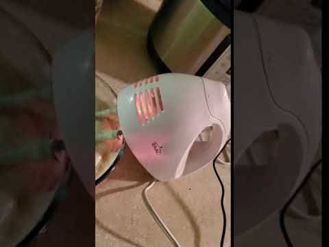 Rival Products - Hand held mixer caught on fire