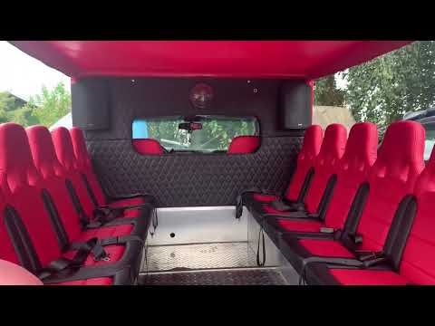 Party Bus Monster truck прокат на день рождения - фото 1 - id-p2012045597