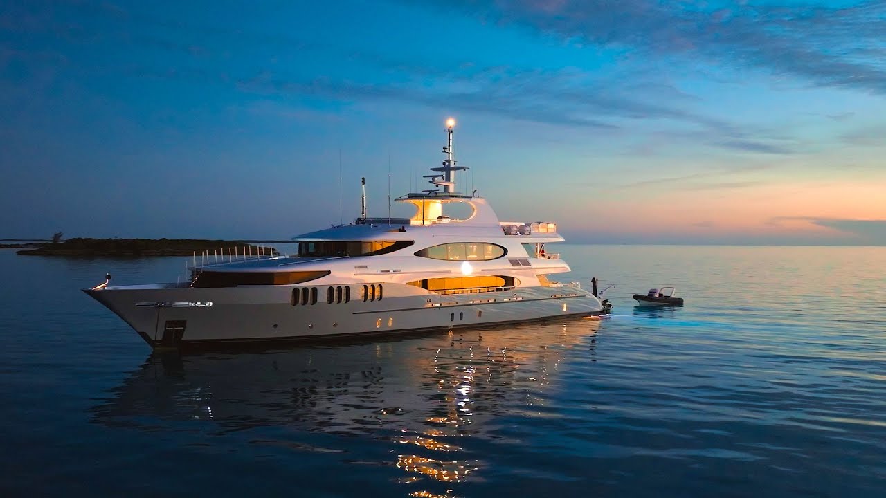 Yacht Video