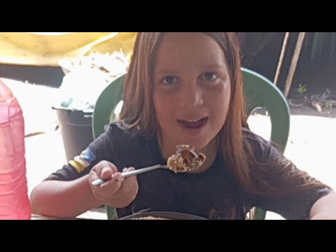 É hora do nham nhami