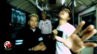 Download lagu Radja - Pelangi mp3