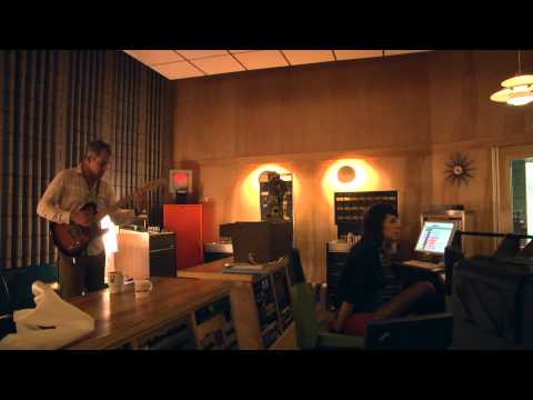 Dusky at the Fidelitorium