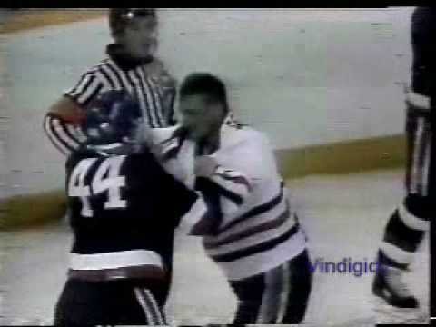 Rod Dallman vs Steve Smith