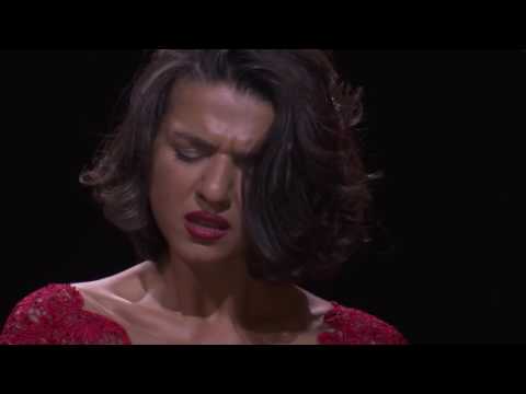 Kathia Buniatishvili - Schafe können sicher weiden (J.S. Bach) - EXTRA