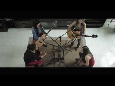 iliana Beilis feat. Silvia & Karmen - Te besé (cover)