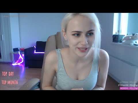 GloriaMatvien ПОТЕКЛА во время СТРИМА на твич! ❤️Глория❤️ Танцы Глории!