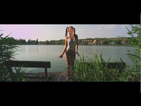 Soerii & Poolek - Brutális Nyár (Official Music Video)