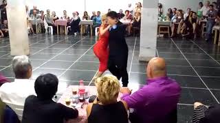 Video thumbnail for Carlitos Espinoza y Noelia Hurtado en Floreal Milonga 11/02/18 3/5