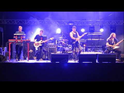 Zespół Fever w utworze "Raven" podczas Dni Annopola 2017