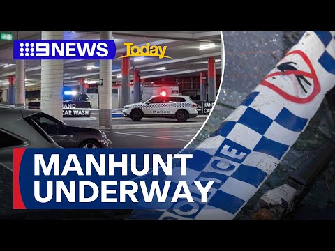 Attacker on the run after man stabbed at shopping centre | 9 News Australia