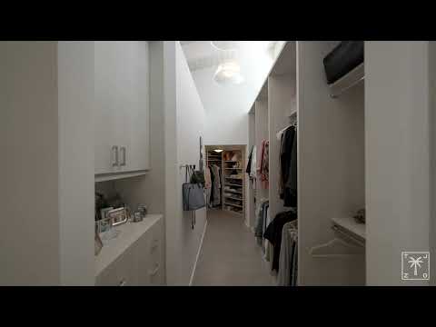 The Jills Zeder Group presents 3837 N Moorings Way, Miami, FL 33133, USA