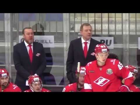 Алексей Жамнов на лавке "Спартака"