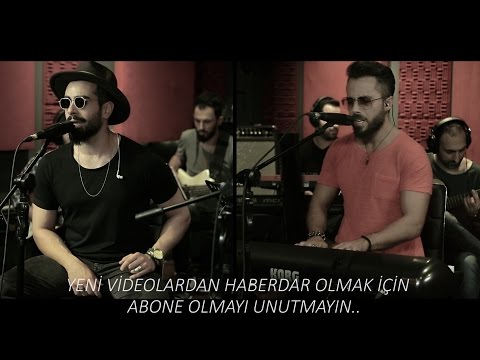 Bahadır Tatlıöz feat Gökhan Türkmen [Bedende Ruh Yokken] Akustik - İşaret Dili