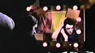 Anthony Newley " What Kind Of Fool Am I"  (1993)