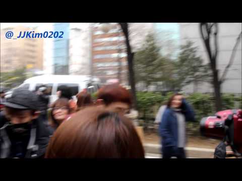 130322 INFINITE entering music bank kbs fancam