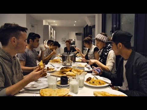 7 Tage in der Flüchtlings WG (DOKU 2016 HD)