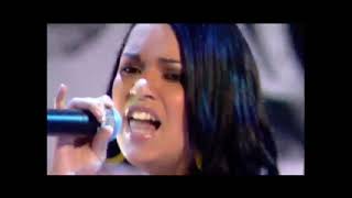 Download lagu Lumidee - Never Leave You (Uh Oooh, Oh Oooh) [Live on Top of the Pops, August 2003] mp3