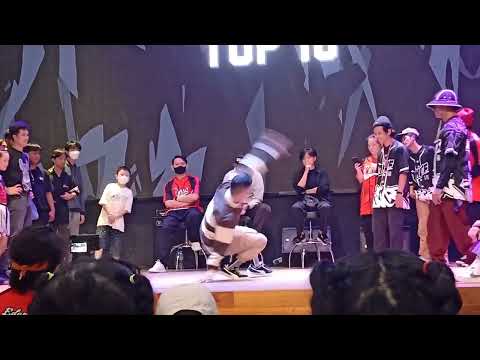 Dance Battle 2 on 2 openstyle. Guest judge: Denis Bowkun