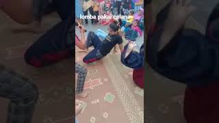 Download lagu lomba pakai celana tanpa dipegang tangan mp3