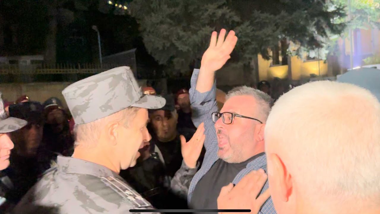 Չես կարա փչես, կարա՛մ ասում եմ.  իրավիճակը լարվեց, քաշքշուկ սկսվեց