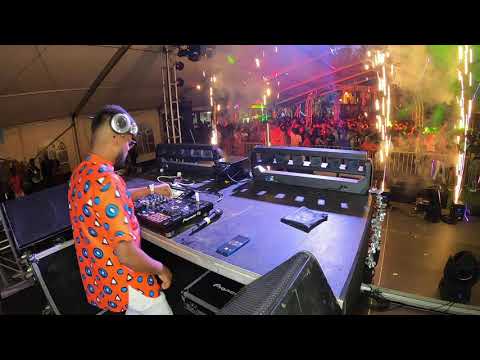 UOM CHRISTMAS PARTY 2020 - DJ EMRAN (LIVE)