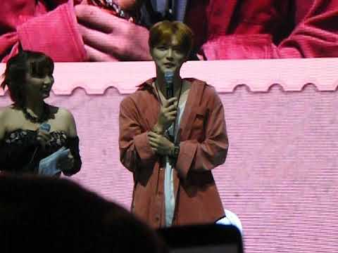 11.30.2017 Jaejoong doing cutesy Korean thingy